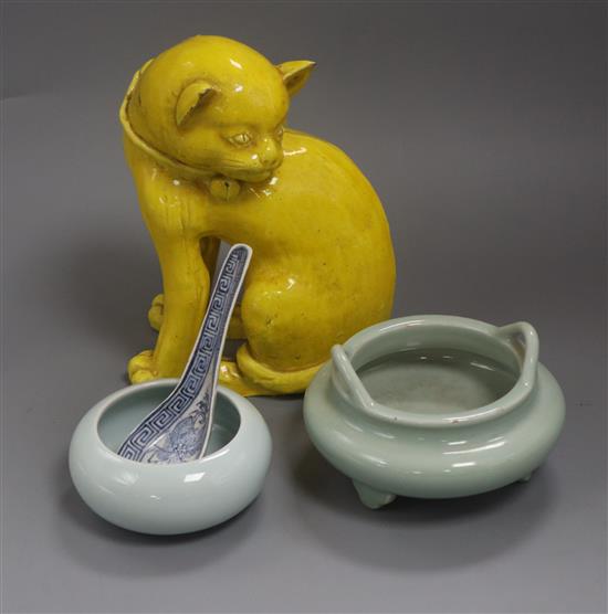 Two Chinese porcelain censers, a yellow glazed cat and a blue and white spoon warmer